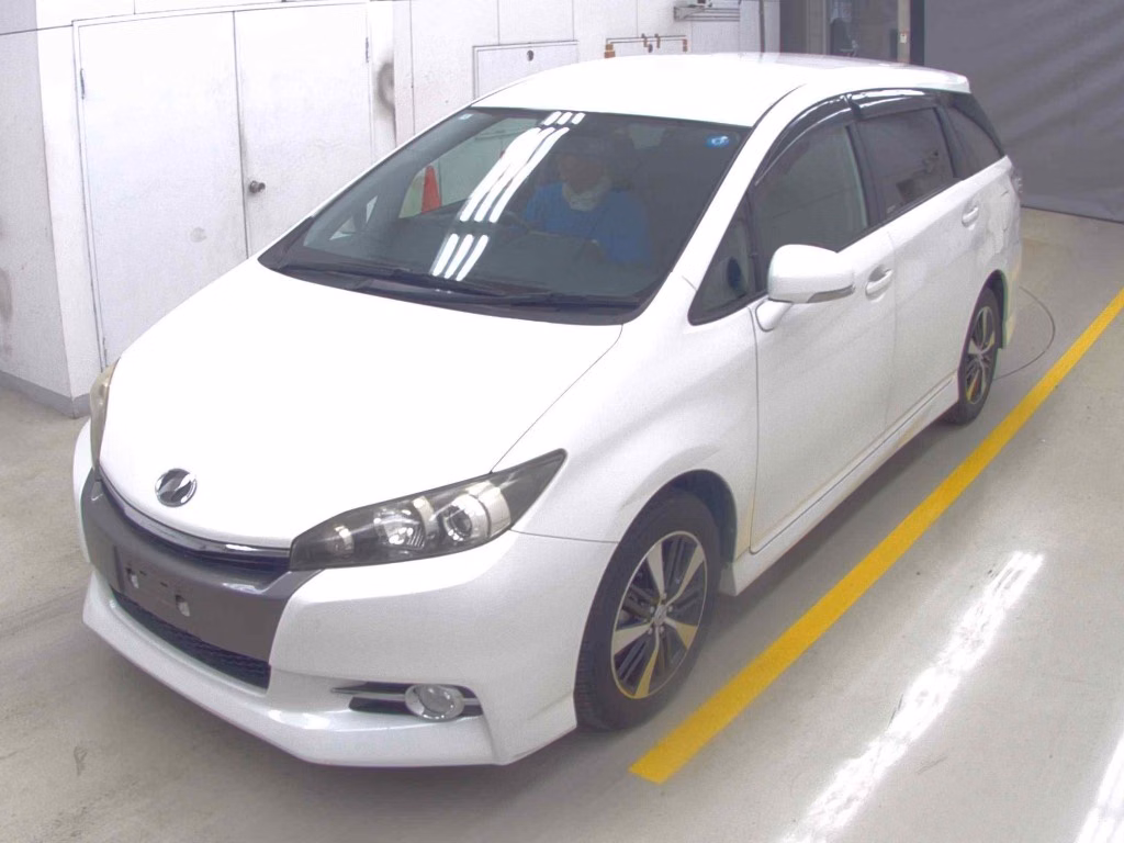TOYOTA WISH
