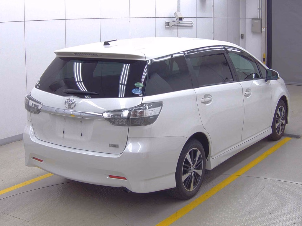 TOYOTA WISH