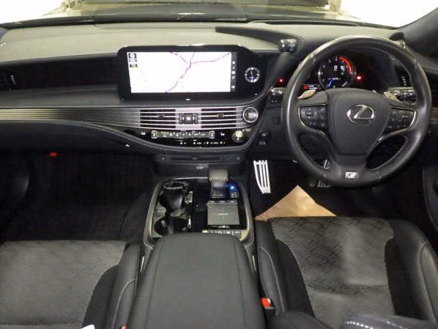 LEXUS LS500