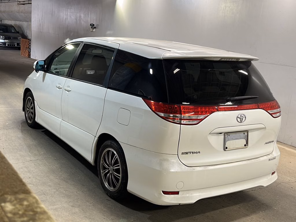 TOYOTA ESTIMA