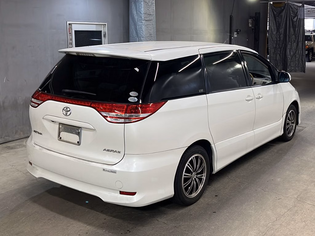 TOYOTA ESTIMA