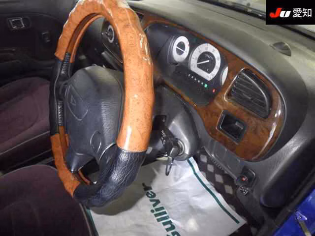 DAIHATSU MIRA GINO