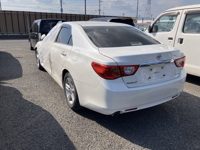 TOYOTA MARK X