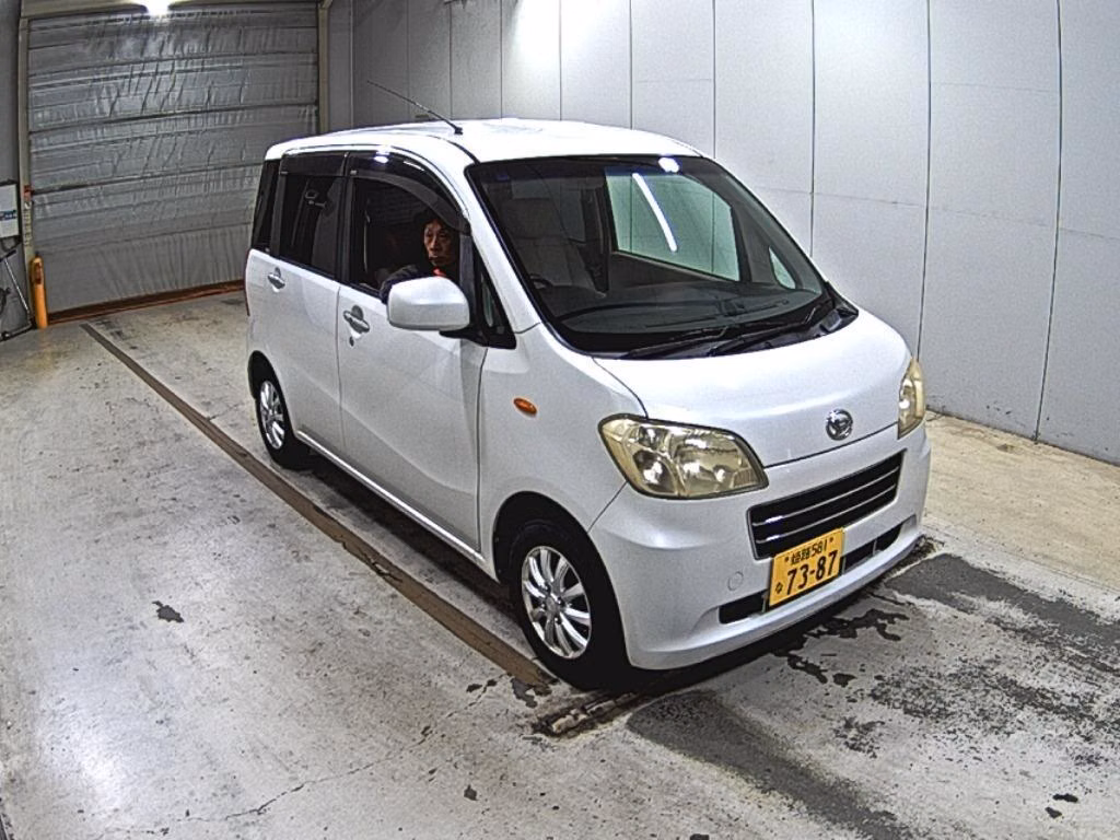 DAIHATSU TANTO EXE