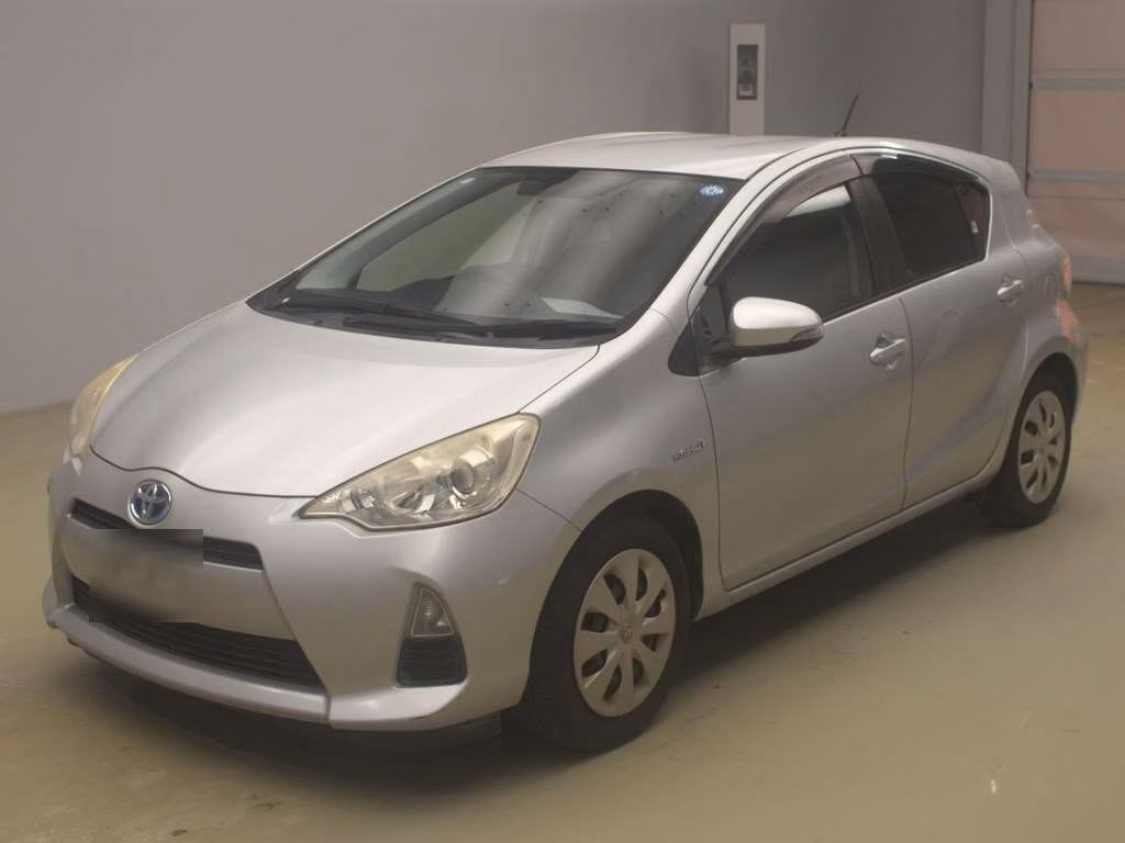 TOYOTA SPADE