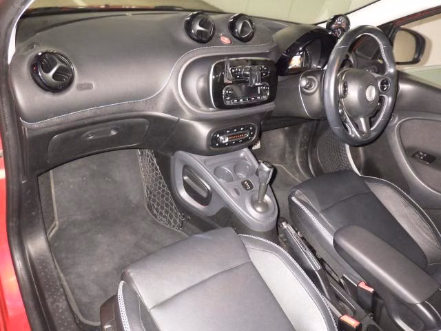 SMART FORFOUR
