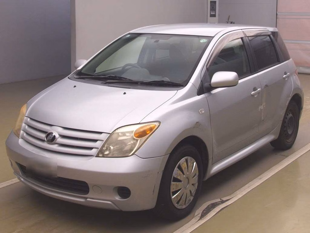 TOYOTA IST