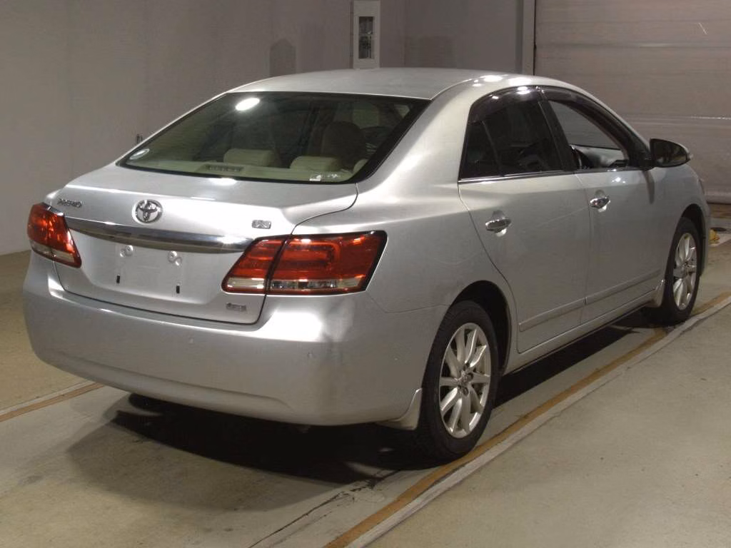 TOYOTA PREMIO