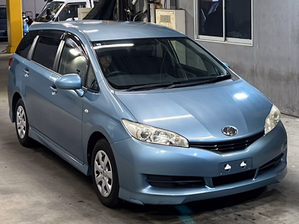 TOYOTA WISH