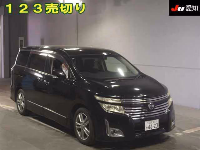 NISSAN ELGRAND