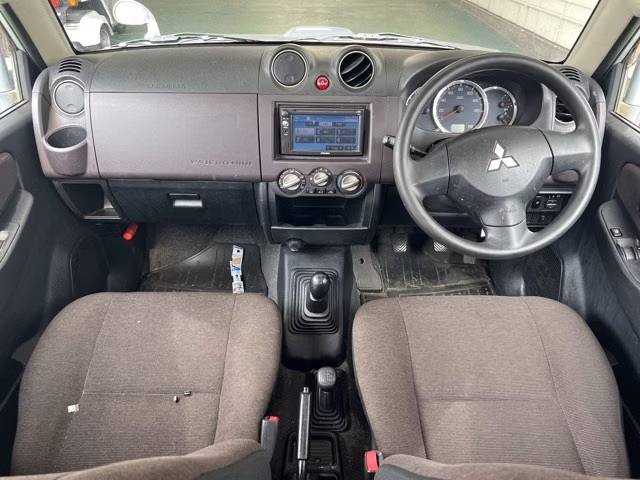 MITSUBISHI PAJERO MINI