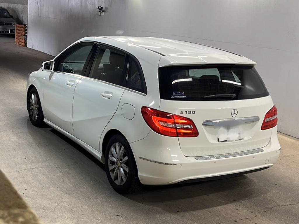 MERCEDES-BENZ B-CLASS
