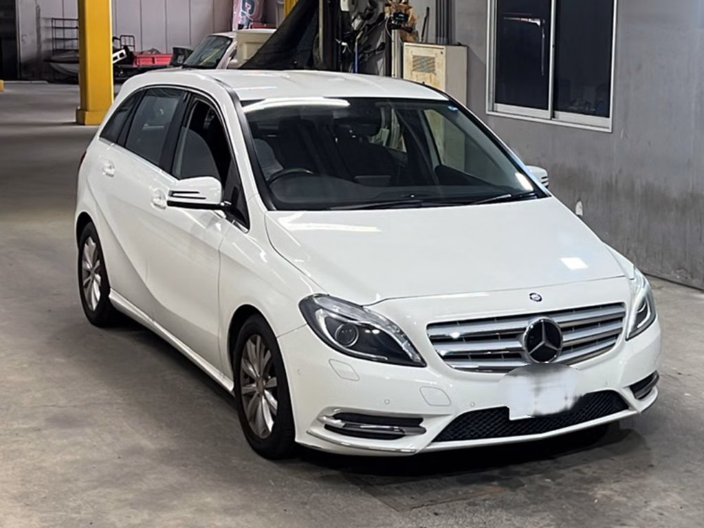MERCEDES-BENZ B-CLASS