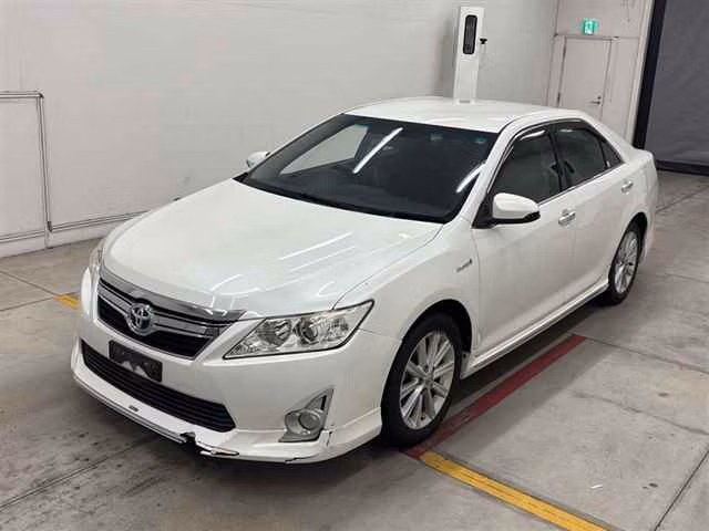 TOYOTA CAMRY