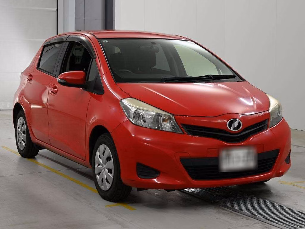 TOYOTA VITZ