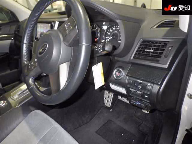 SUBARU LEGACY