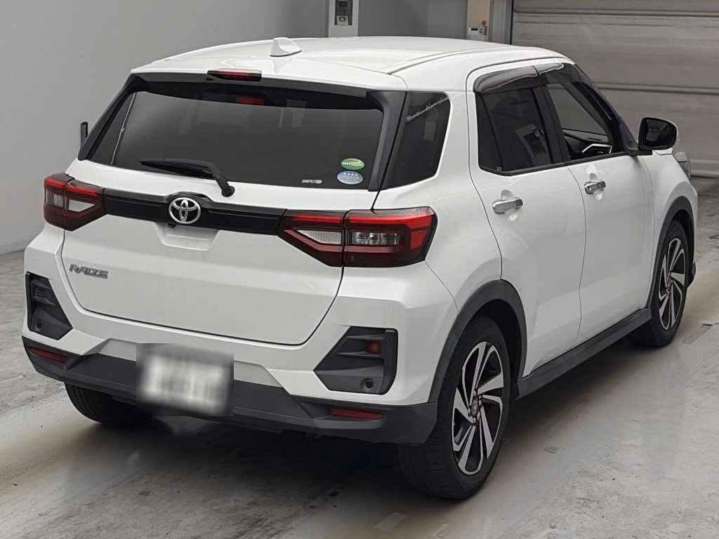 TOYOTA RAIZE