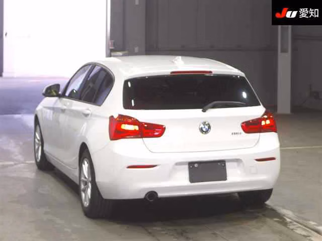 BMW 1-SERIES