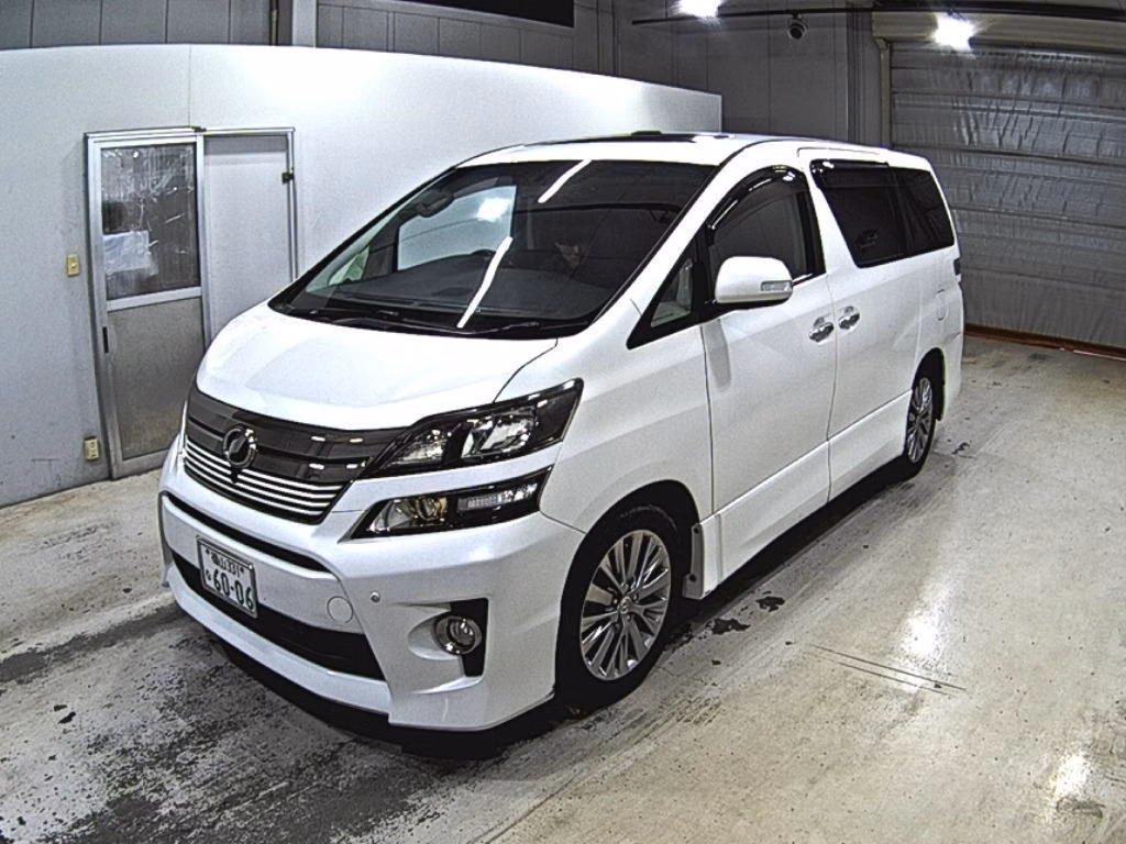 TOYOTA VELLFIRE