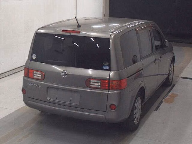 NISSAN LAFESTA