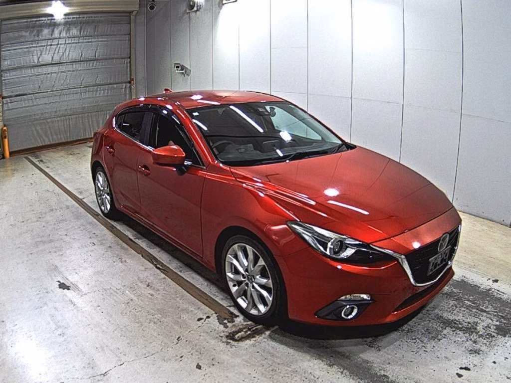 MAZDA AXELA
