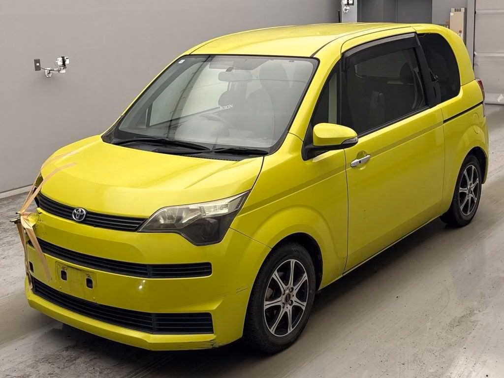 TOYOTA SPADE