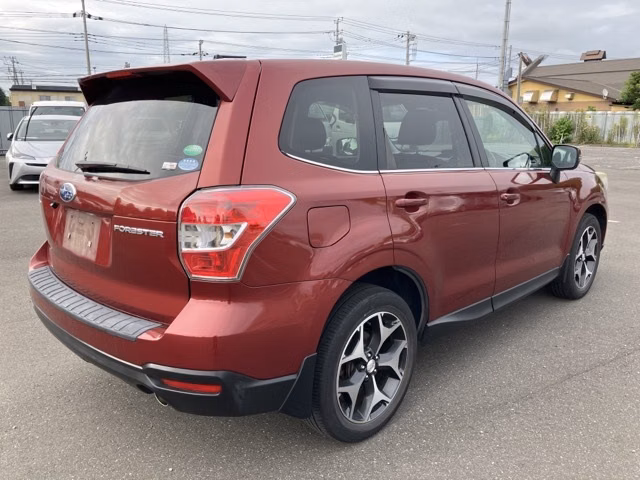 SUBARU FORESTER