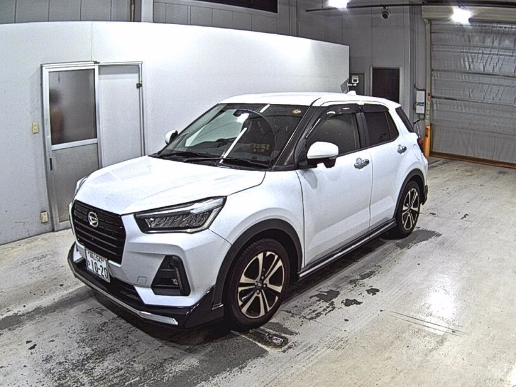 DAIHATSU ROCKY