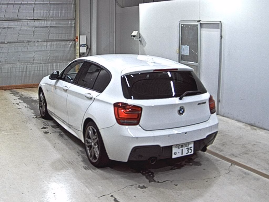 BMW 1-SERIES