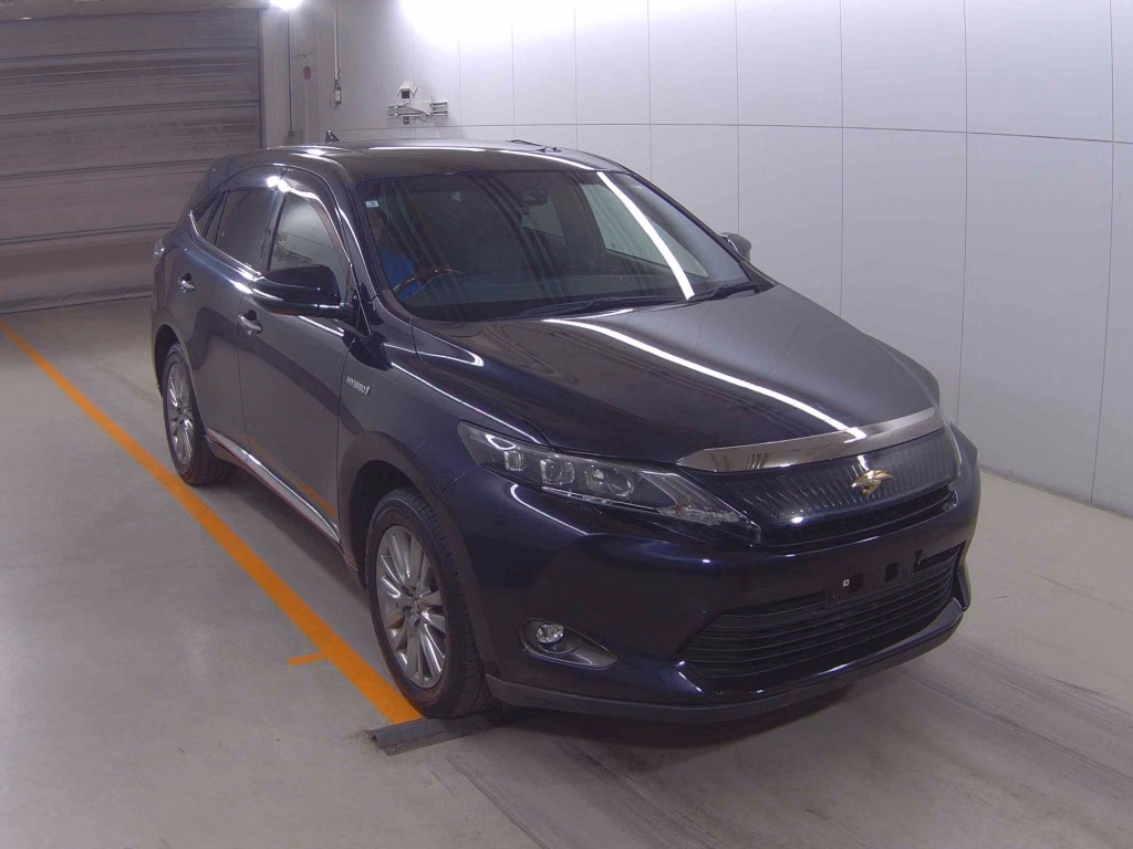 TOYOTA HARRIER