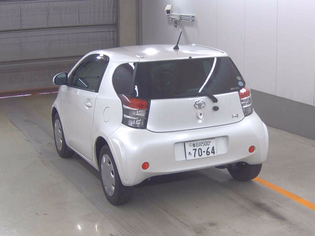 TOYOTA IQ
