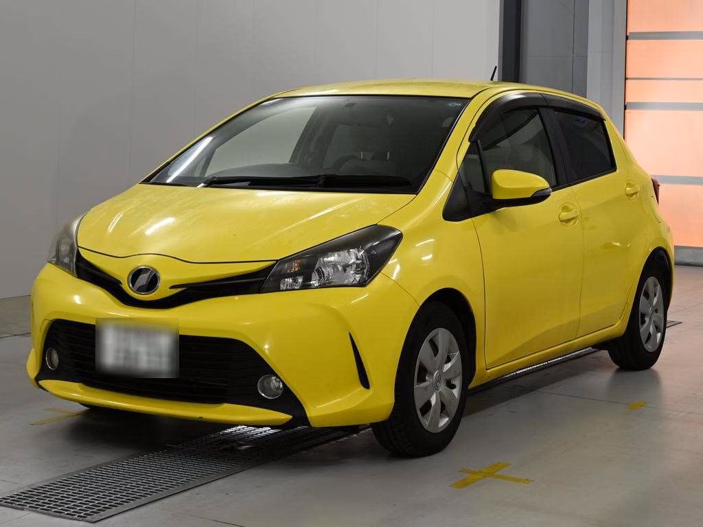 TOYOTA VITZ