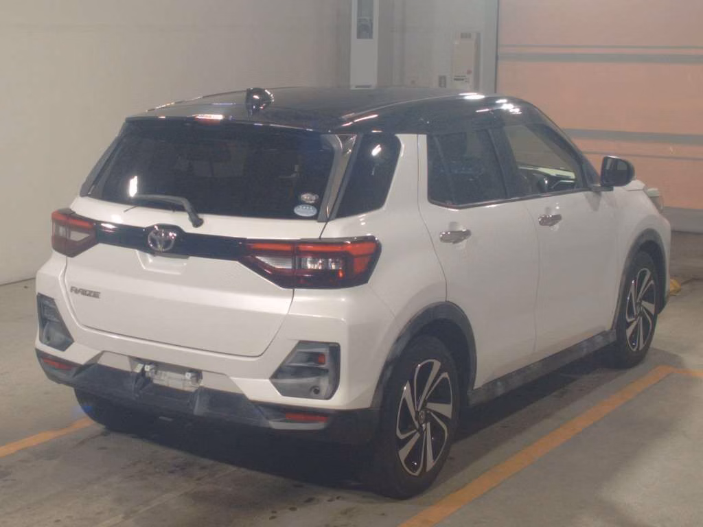 TOYOTA RAIZE