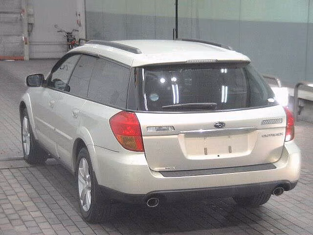 SUBARU OUTBACK