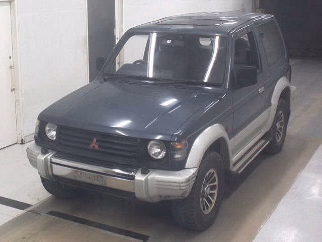 MITSUBISHI PAJERO