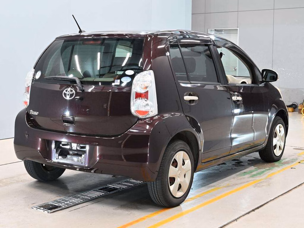 TOYOTA PASSO