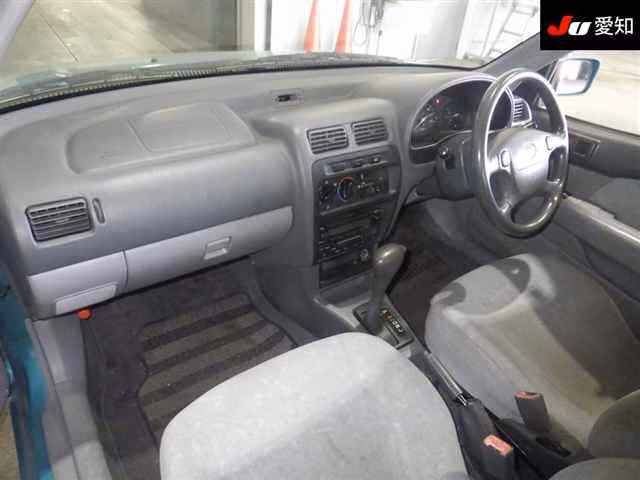 TOYOTA STARLET