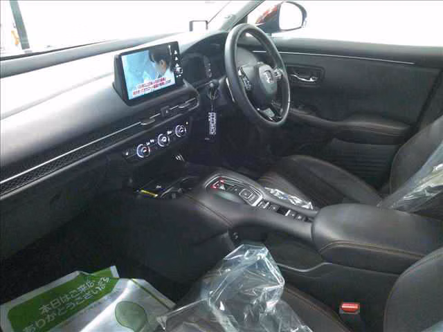 HONDA ZR-V