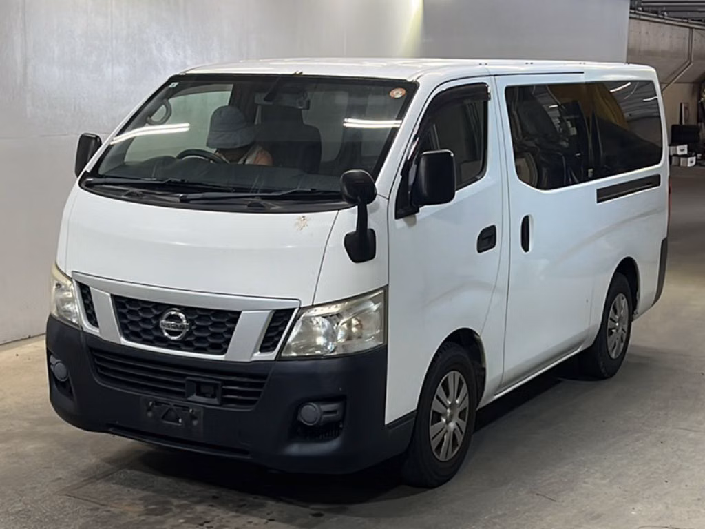 NISSAN NV350 CARAVAN