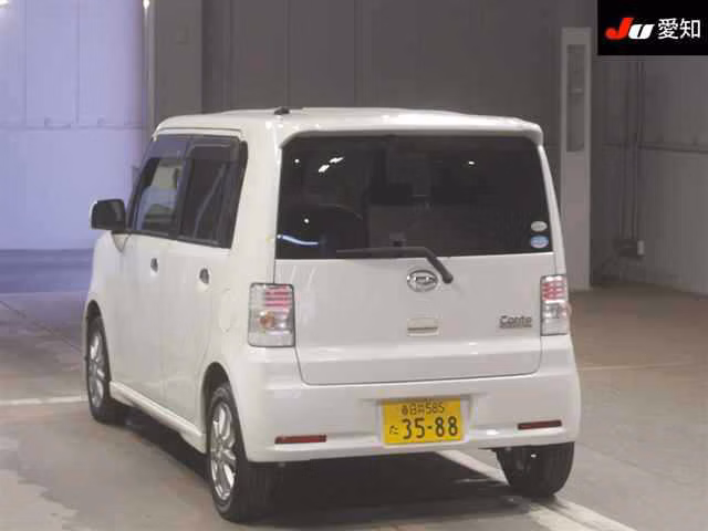 DAIHATSU MOVE CONTE