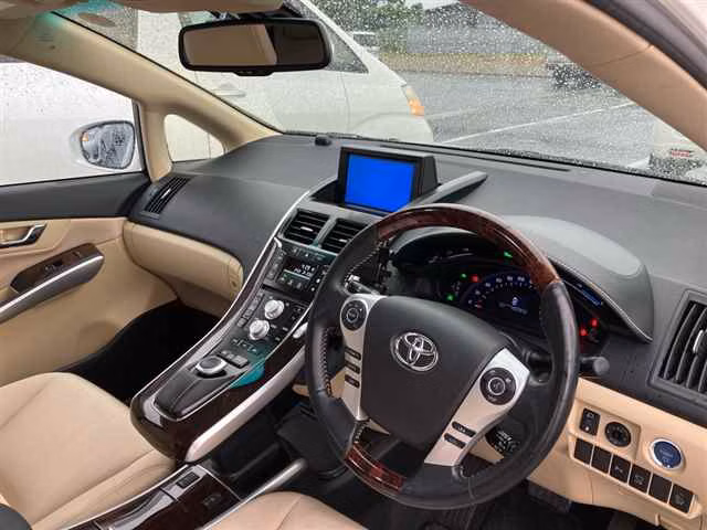 TOYOTA SAI