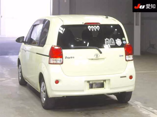 TOYOTA PORTE