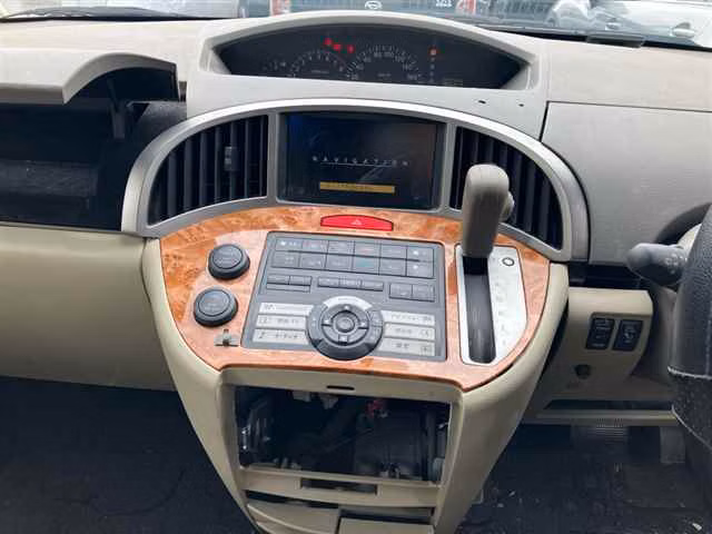 NISSAN PRESAGE