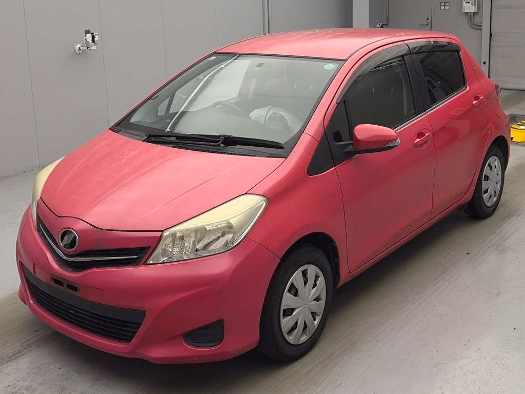 TOYOTA VITZ
