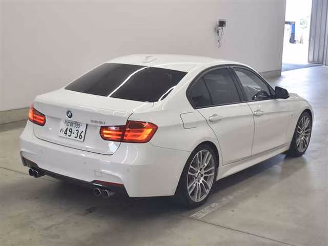 BMW 3-SERIES