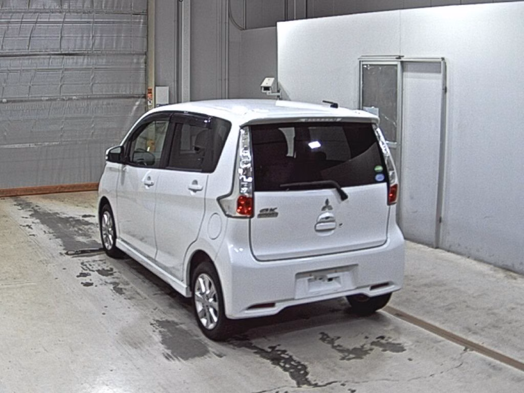 MITSUBISHI EK CUSTOM