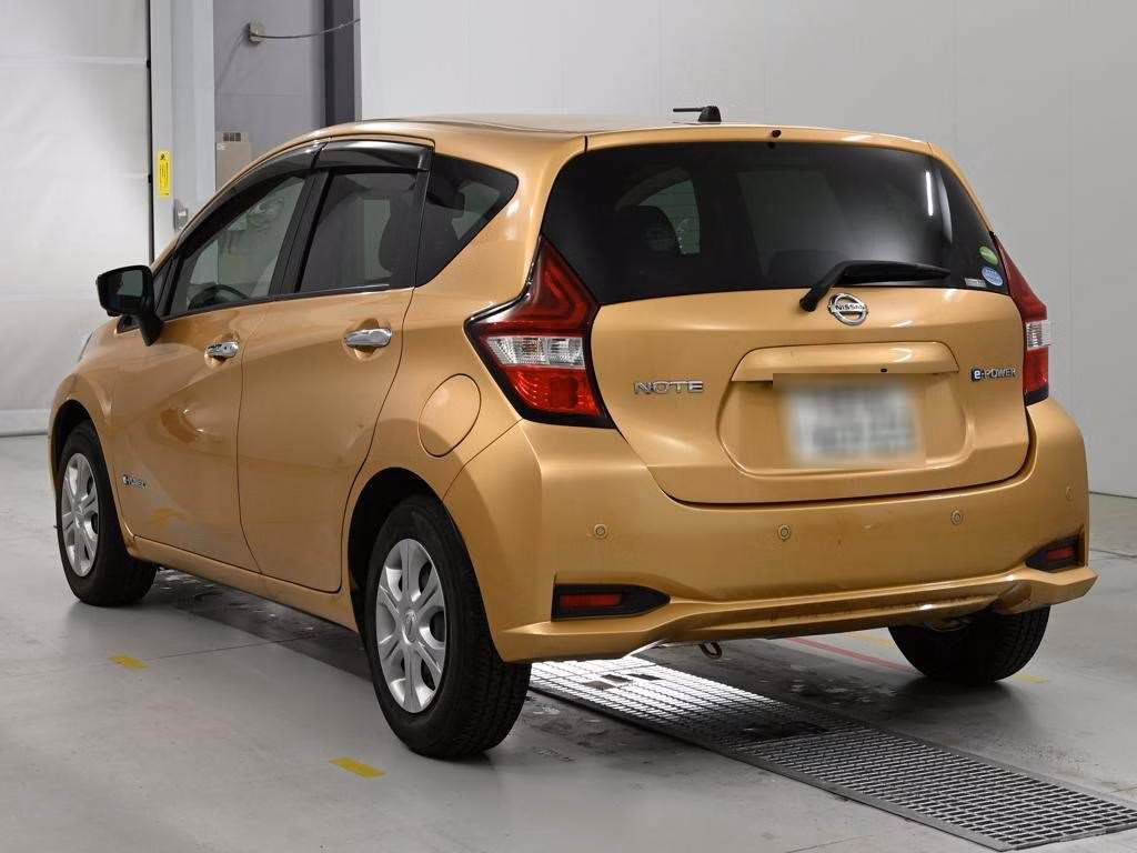 NISSAN NOTE