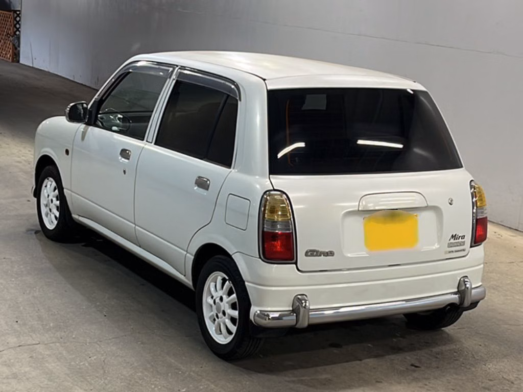 DAIHATSU MIRA GINO
