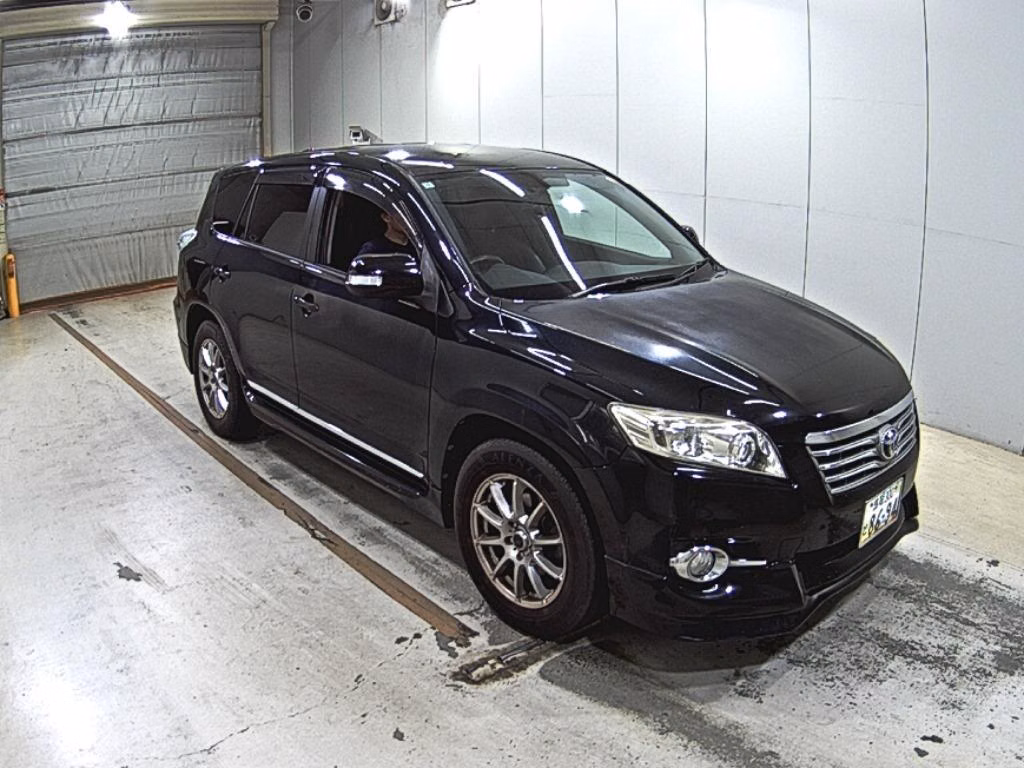 TOYOTA VANGUARD