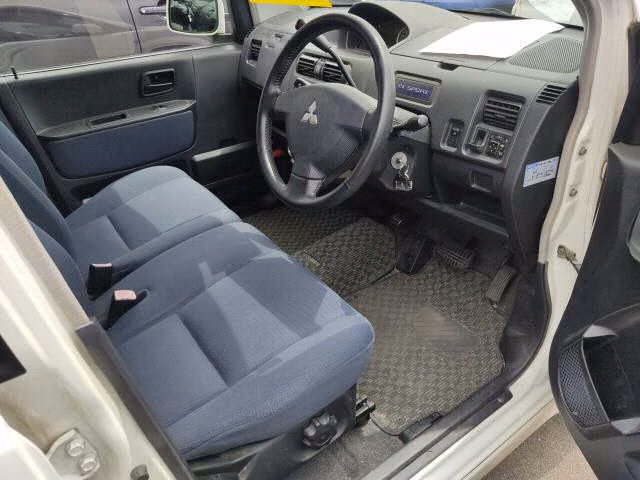 MITSUBISHI EK SPORT